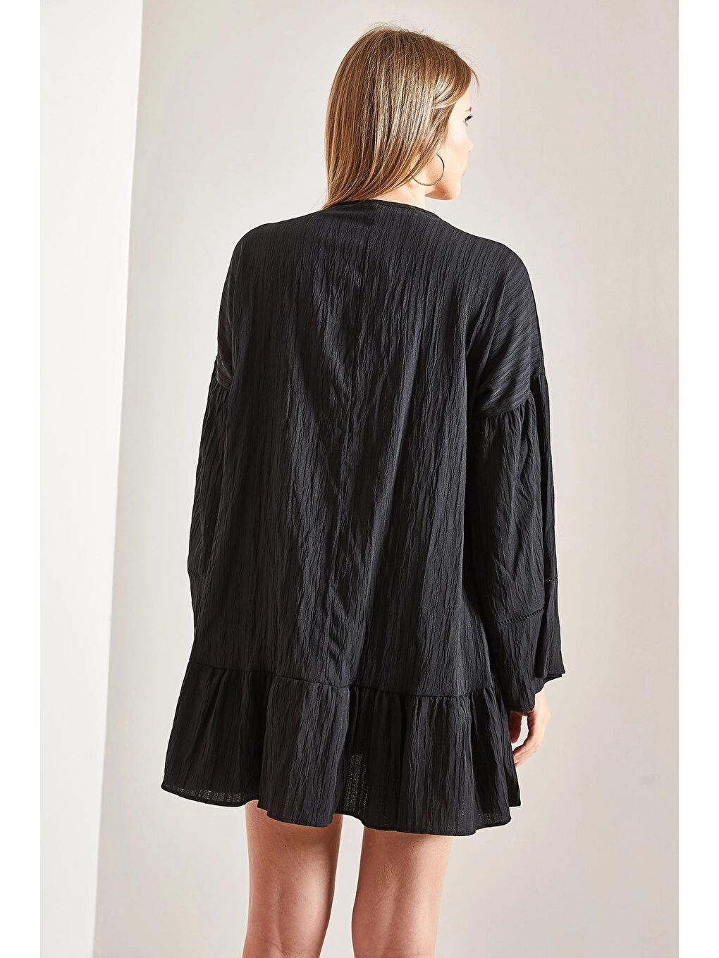 Siyah Kadın Boncuk Detaylı Elbise-1