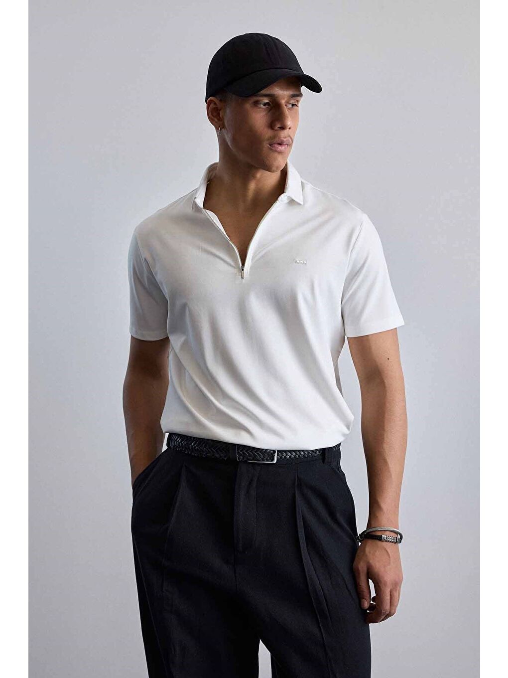 Erkek Slim Fit Yarım Fermuarlı Basic Polo Yaka T-Shirt Beyaz-4