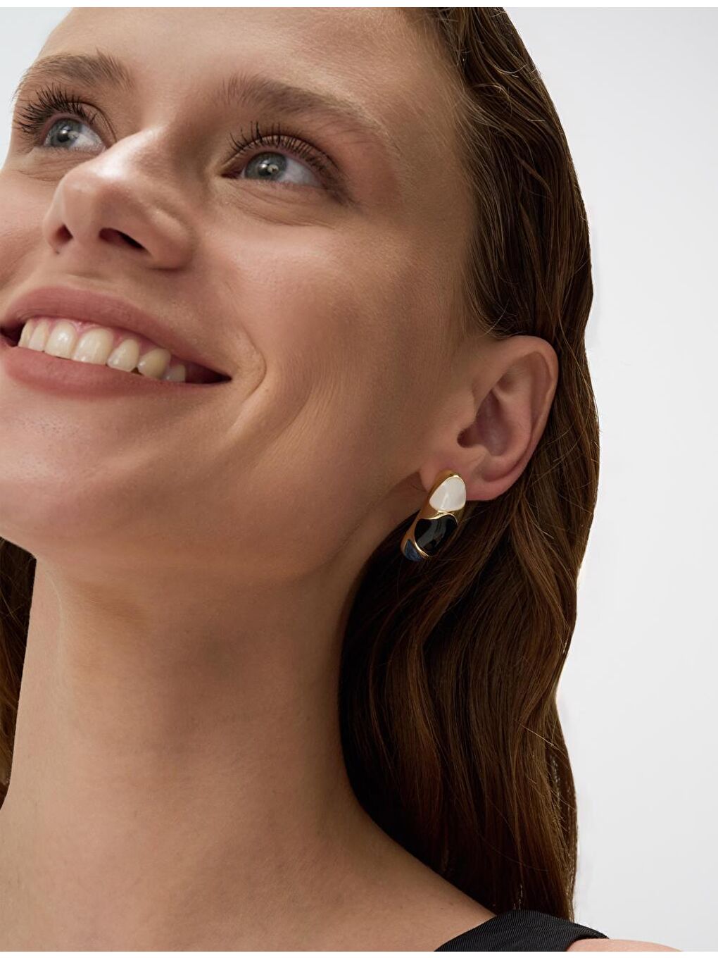 Karışık Renkli Taş Detaylı Zarif Küpe-2