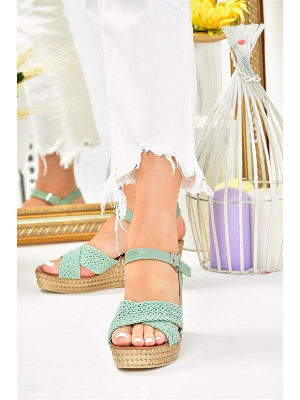 M250060304 Yeşil Dolgu Taban Kadın Ayakkabı-2