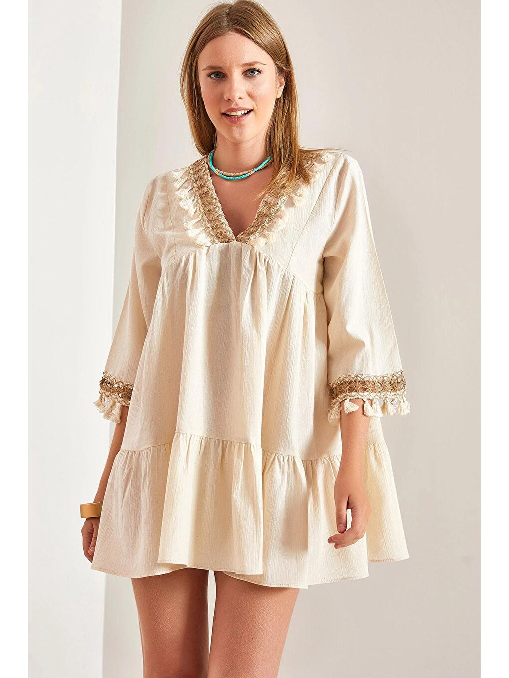 Bej Kadın Püsküllü Elbise