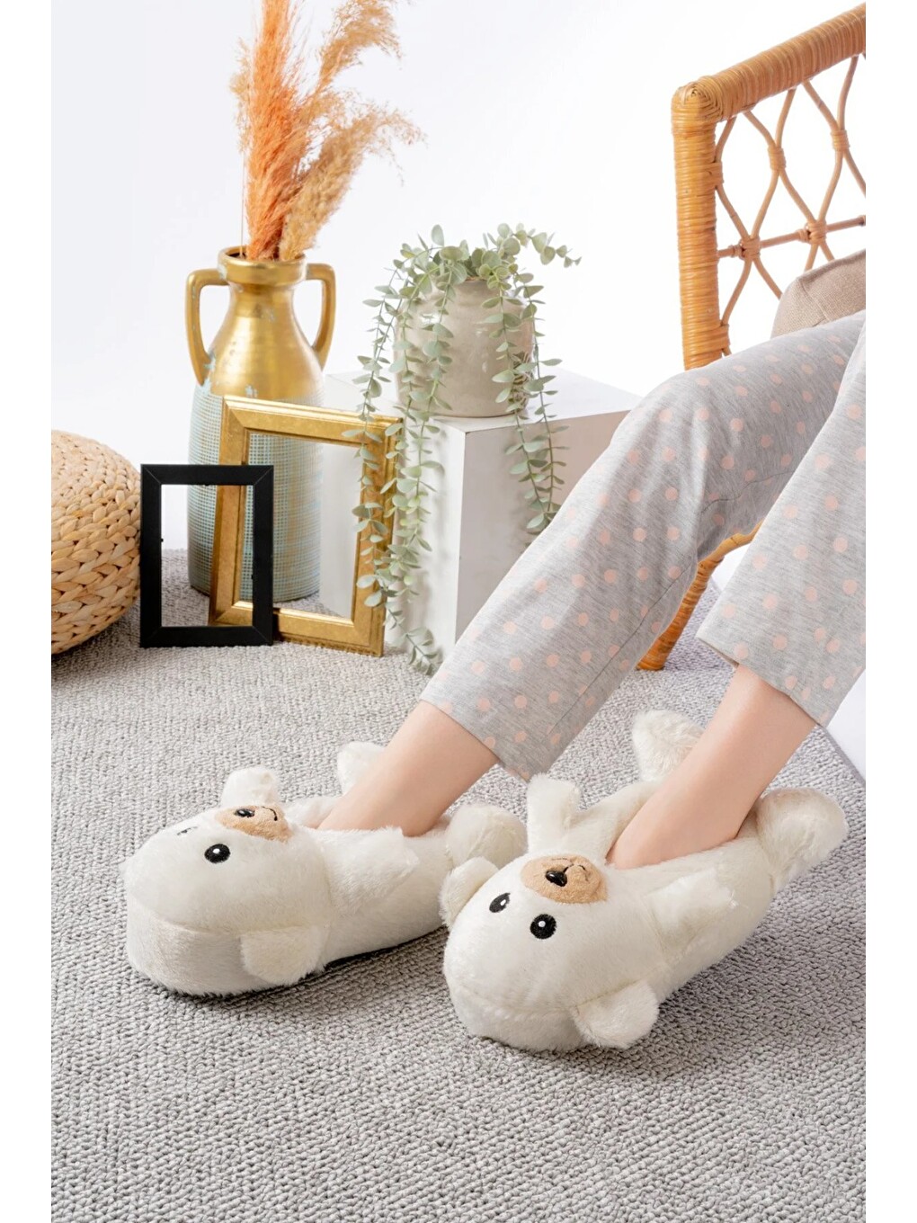 Ekru Ayıcık Figürlü Pelüş Panduf Ev Pandufu Unisex