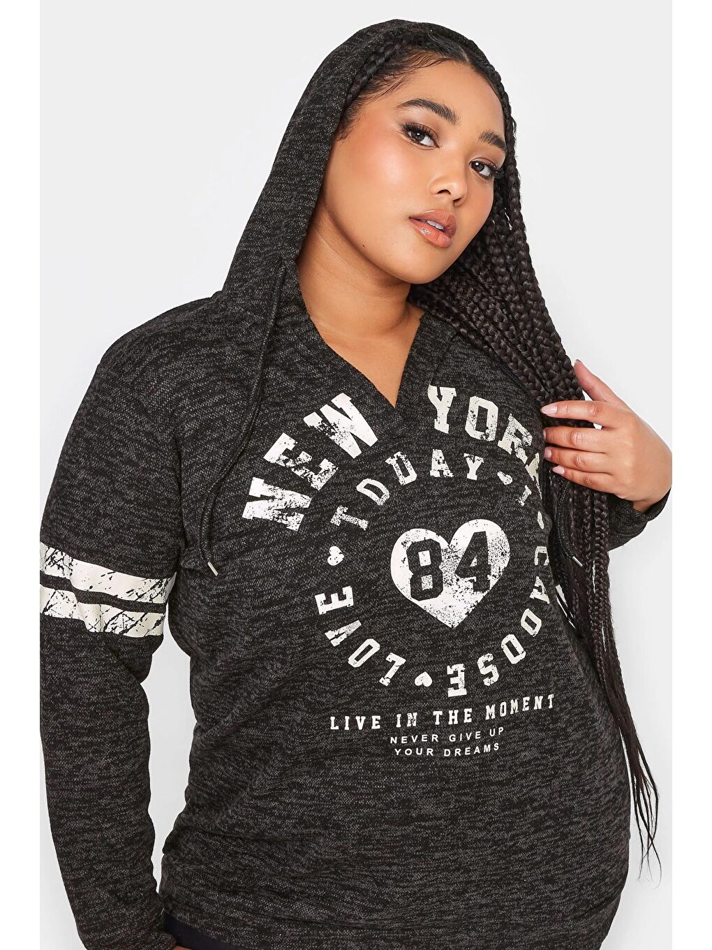 Siyah Büyük Beden V Yaka Baskılı Kapüşonlu Uzun Kollu Sweatshirt 302595