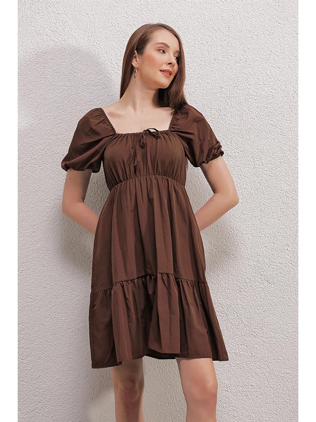 2351 Kloş Poplin Elbise - Kahverengi-4