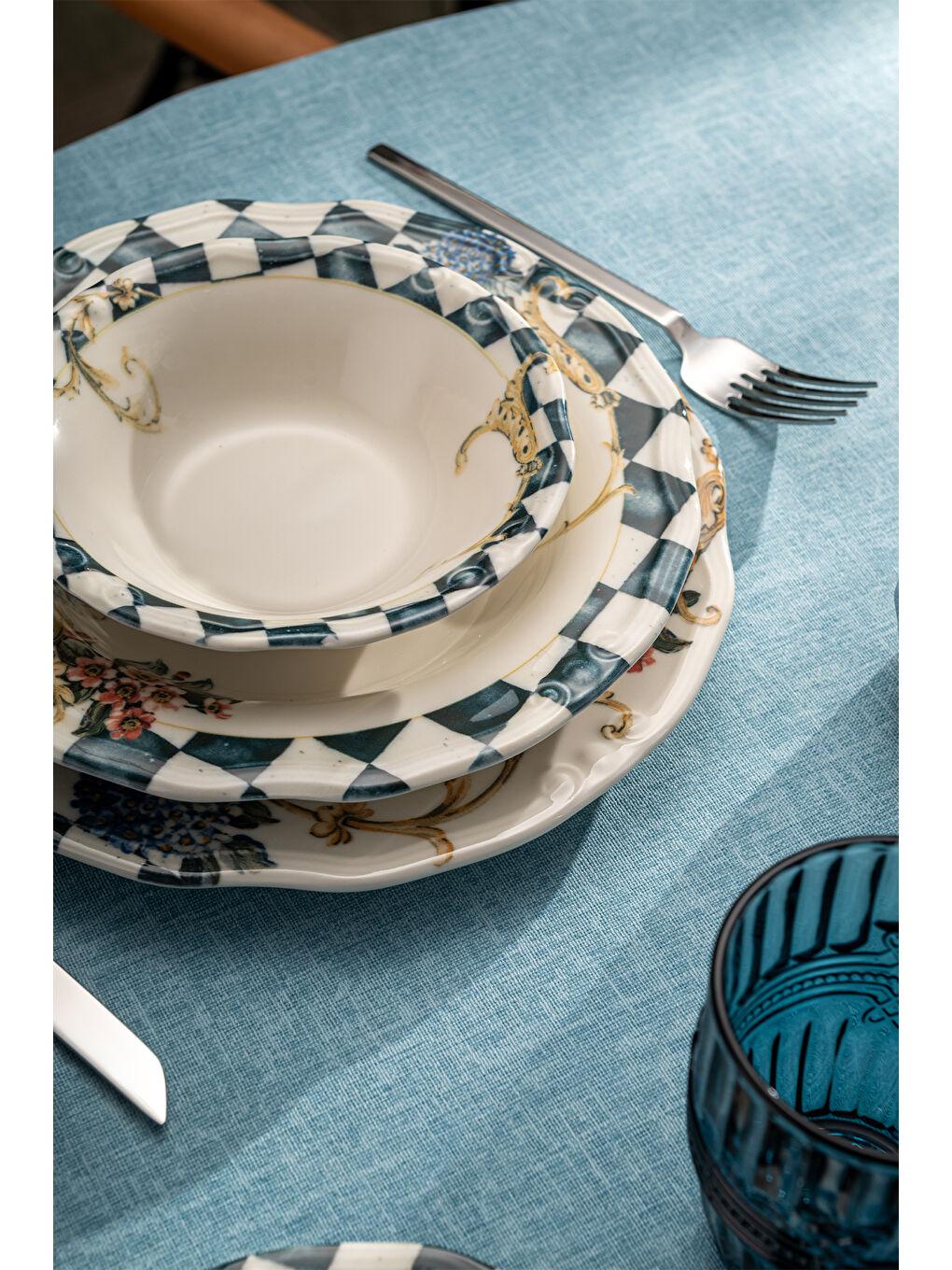 Beyaz Victoria 24 Parça 6 Kişilik Yemek Takımı-4