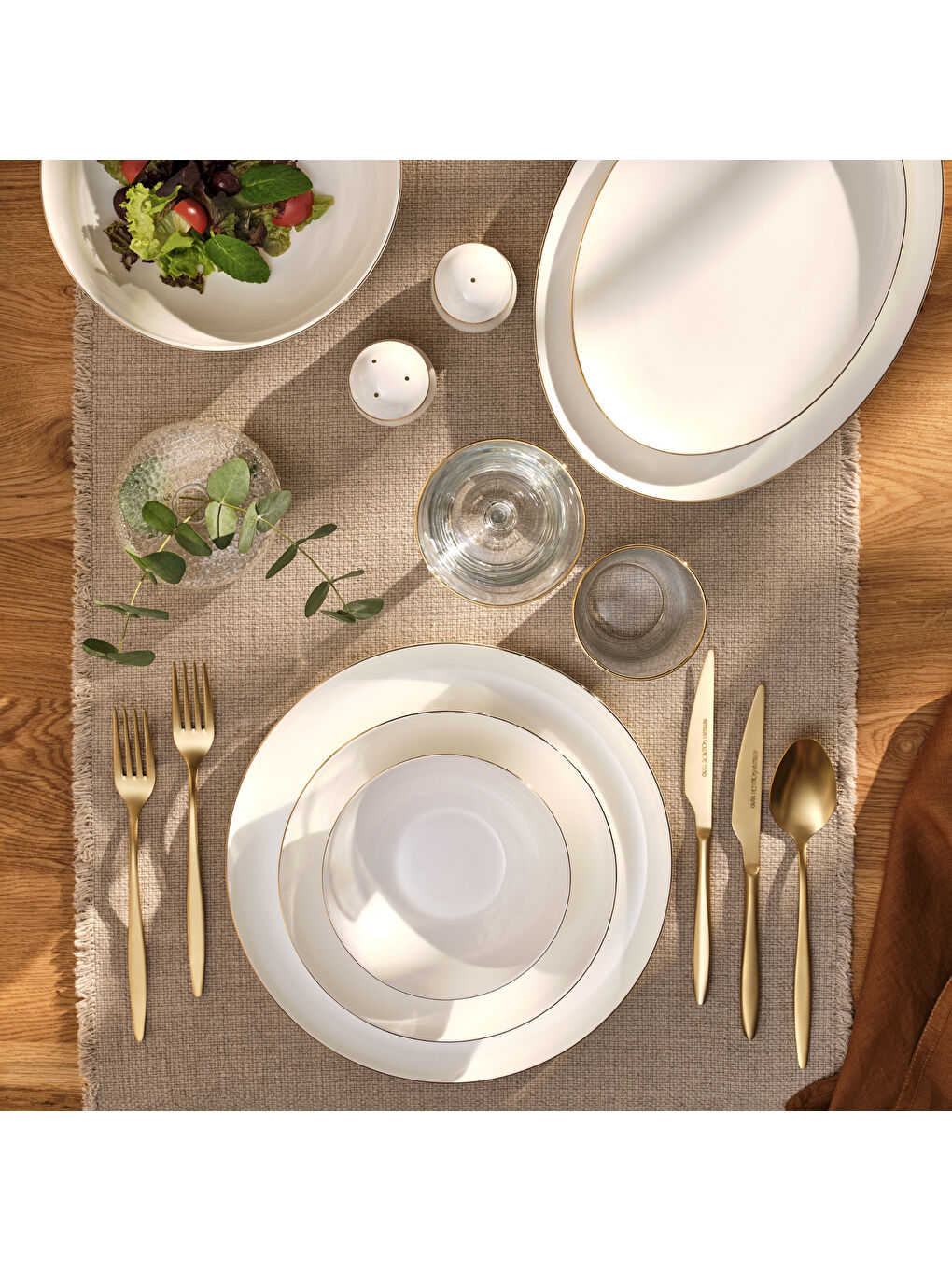 Beyaz Galia Fine Bone 59 Parça 12 Kişilik Yuvarlak Yemek Takımı Gold-2