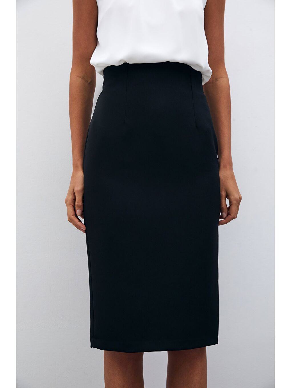 Düz Kalem Etek - Siyah-5