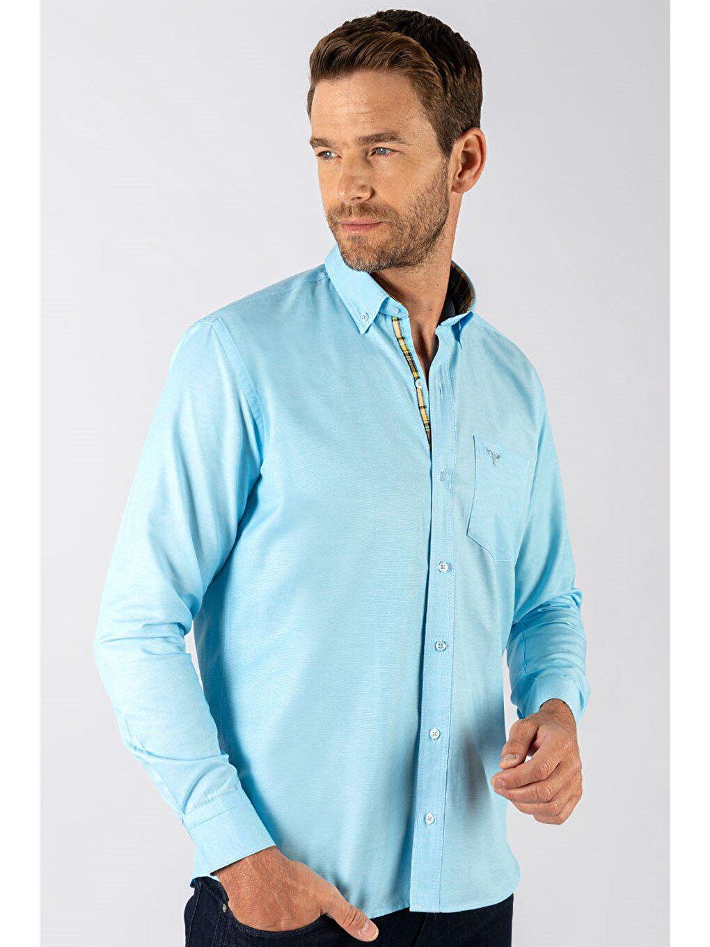 Erkek Regular Fit Klasik Kesim Pamuklu Oxford Doku Tek Cepli Turkuaz Düğmeli Yaka Gömlek-1