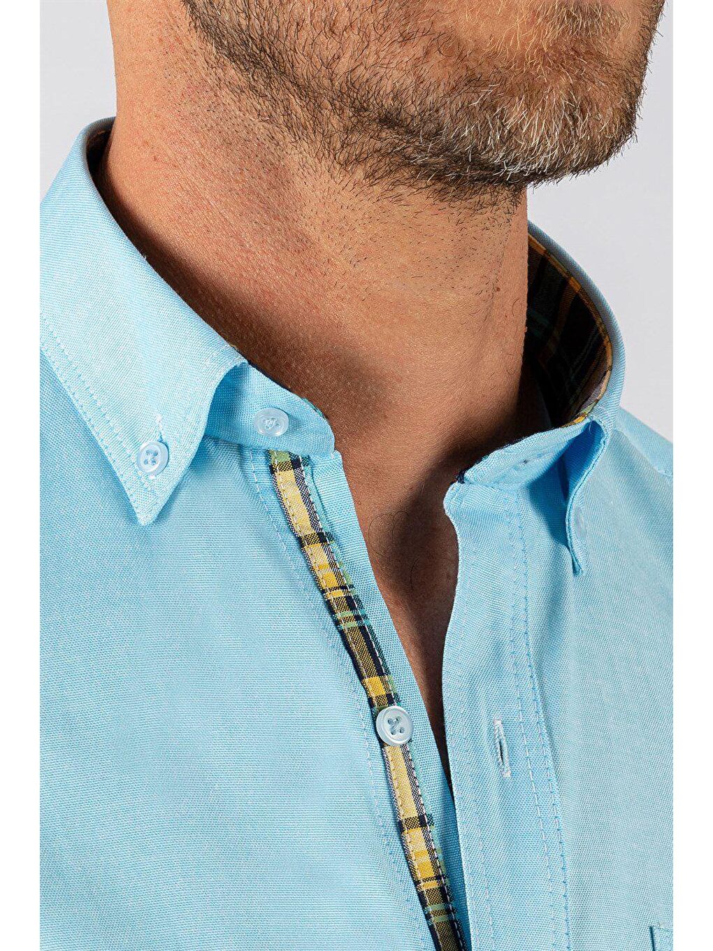 Erkek Regular Fit Klasik Kesim Pamuklu Oxford Doku Tek Cepli Turkuaz Düğmeli Yaka Gömlek-3