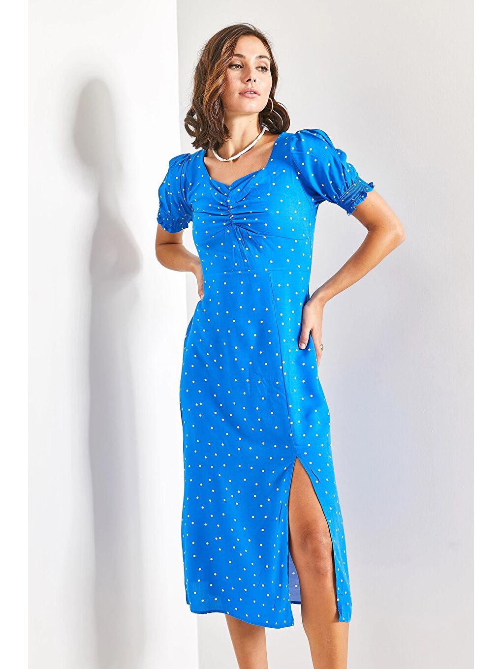 Mavi Kadın Önü Büzgülüi Puantiyeli Elbise-2