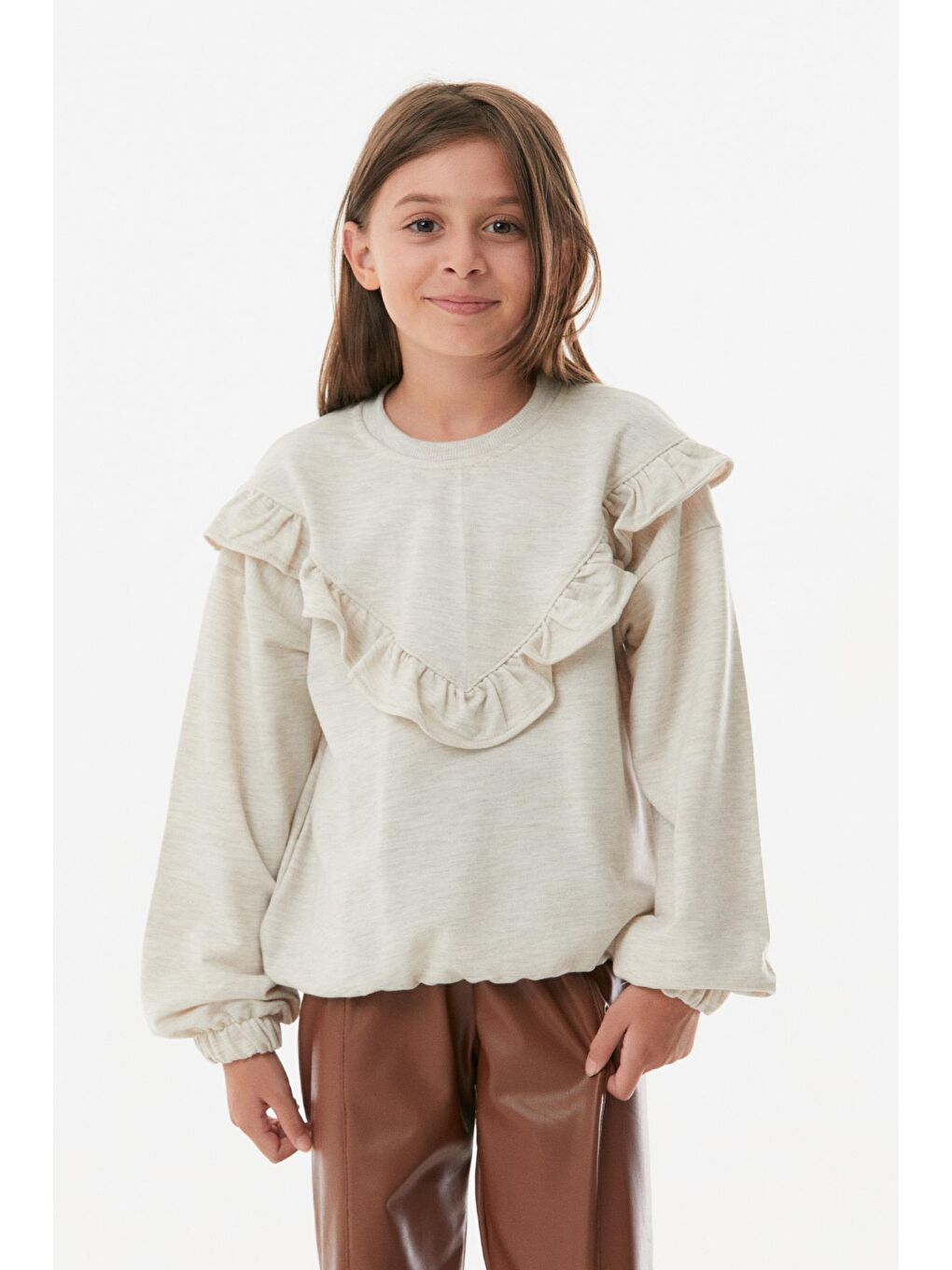 Bej Suni Deri Fırfırlı Kız Çocuk Takım-2
