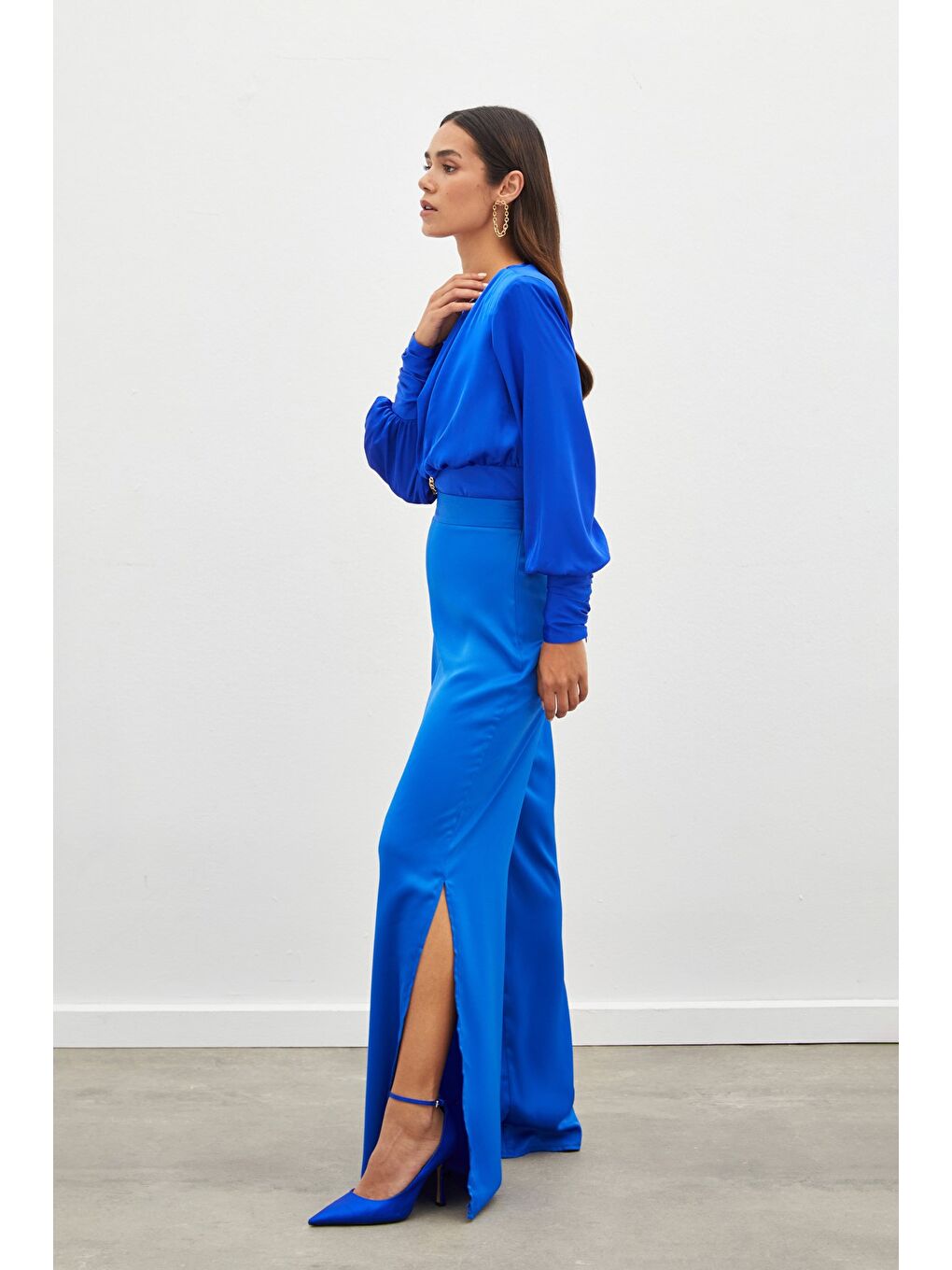 Ön Zincirli Saten Bluz - Sax Mavi-5