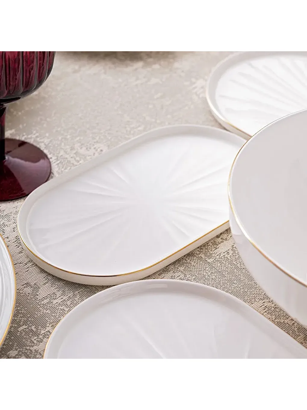 Beyaz Sirius Gold Fine Bone 59 Parça 12 Kişilik Yemek Takımı-10