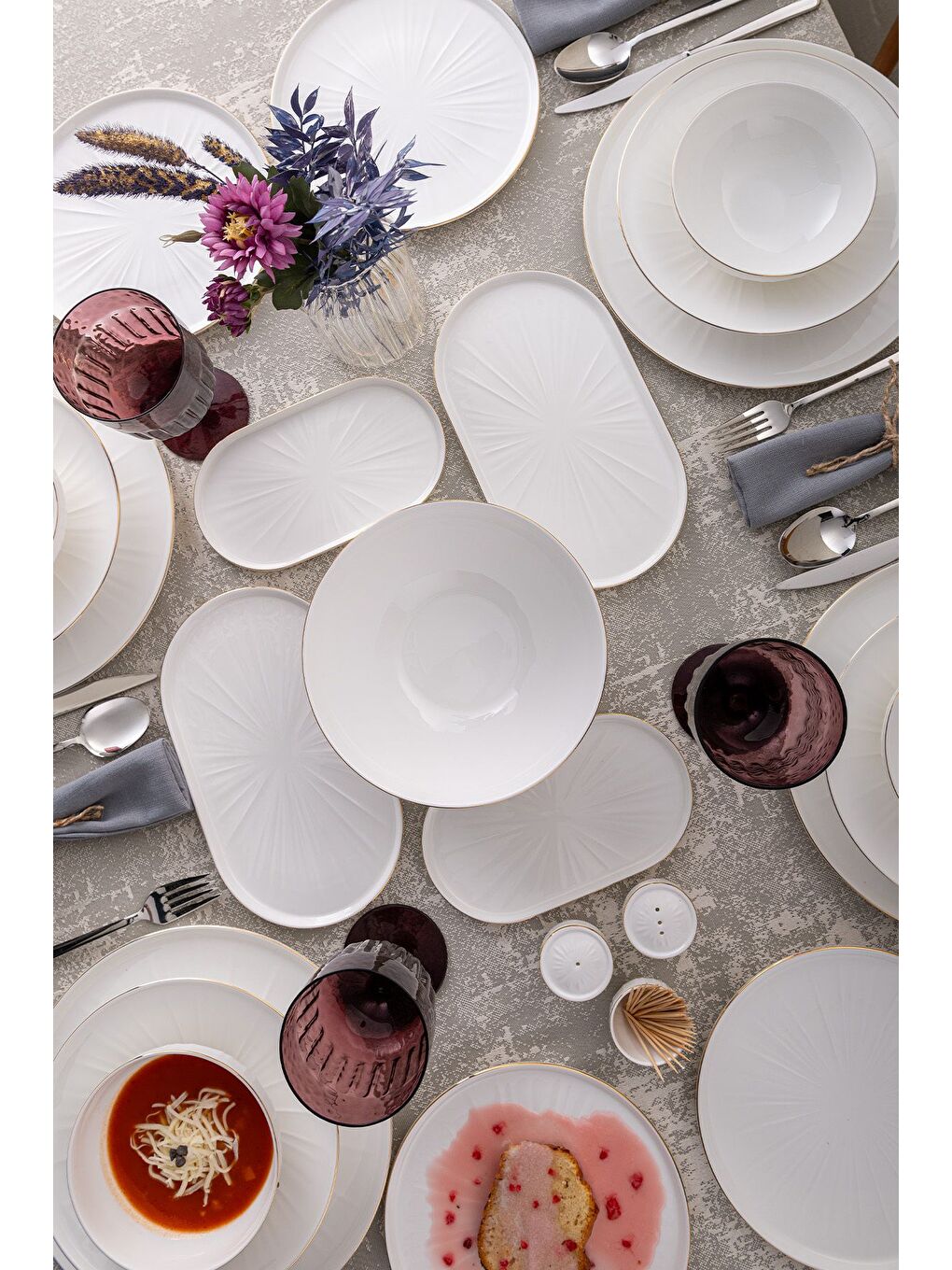 Beyaz Sirius Gold Fine Bone 59 Parça 12 Kişilik Yemek Takımı-3