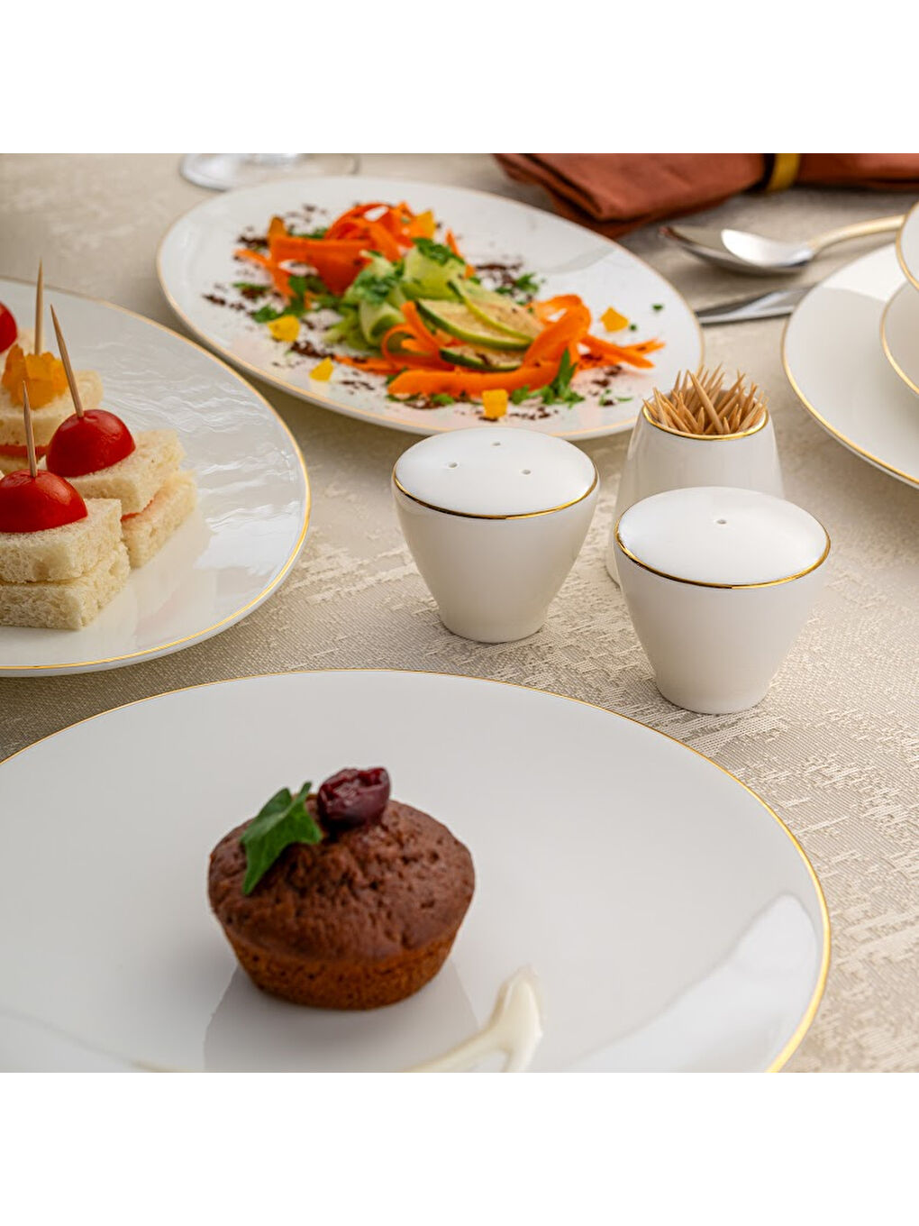 Beyaz Elmira Gold Fine Bone 59 Parça 12 Kişilik Yemek Takımı-10