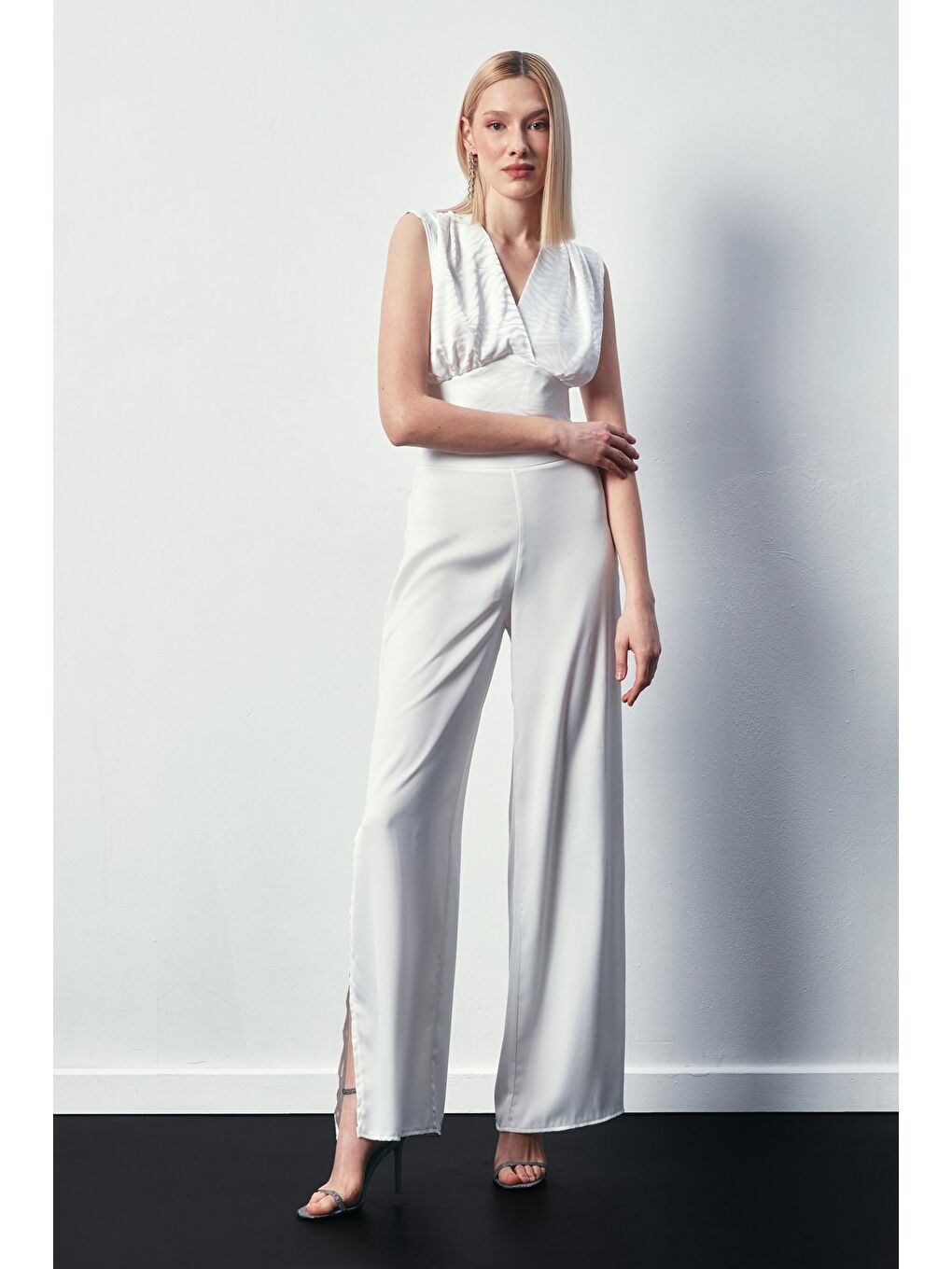 Kruvaze Desenli Saten Bluz - Ekru-5