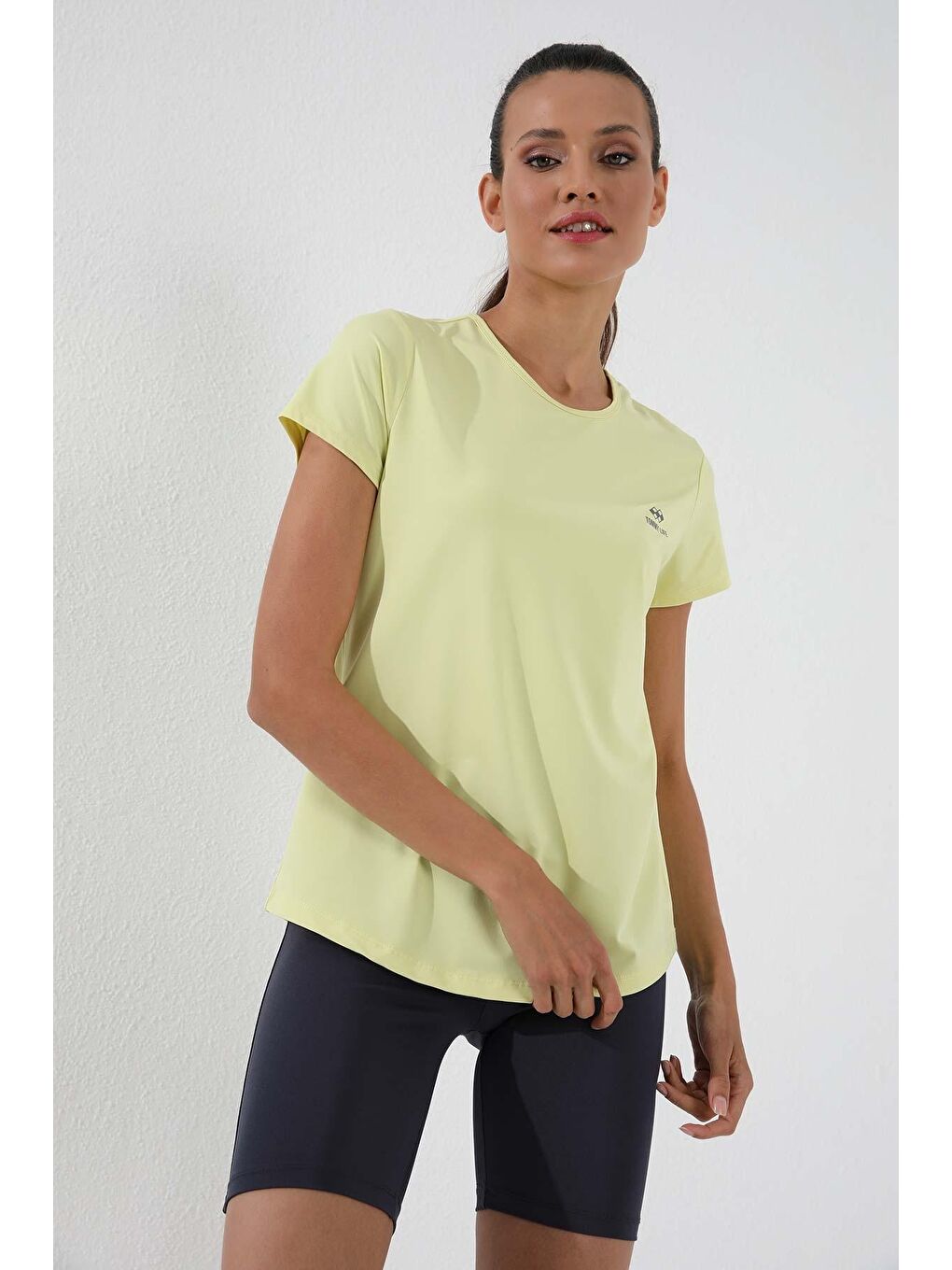 TOMMYLIFE Sarı Limon Basic Kısa Kol Standart Kalıp O Yaka Kadın T-Shirt - 97144 - 2