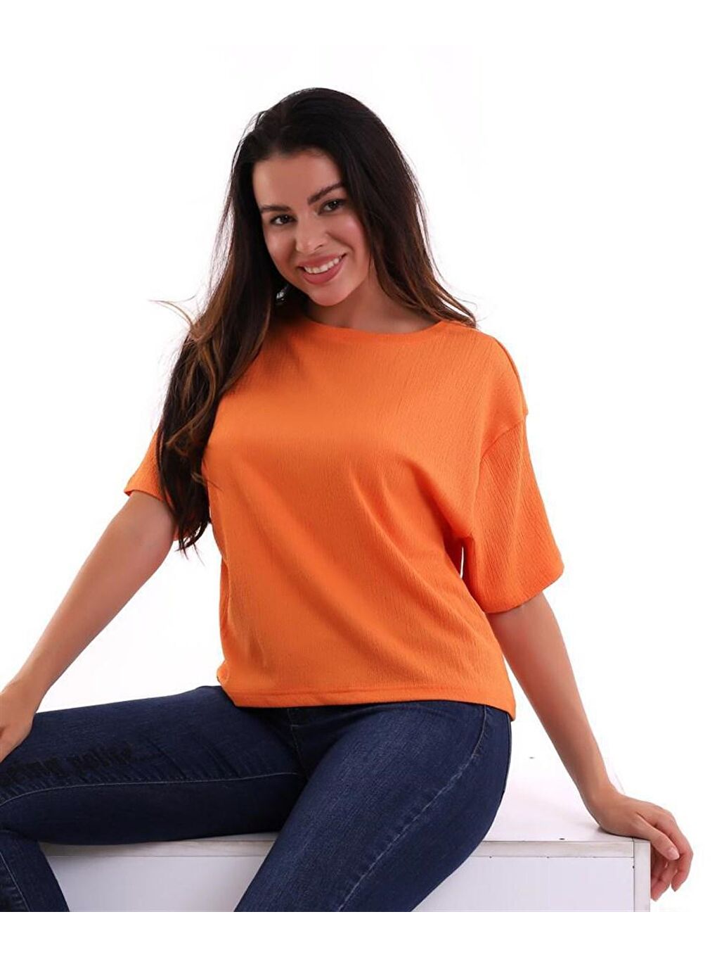Turuncu Oversize Bürümcük Kumaş Kadın Tişört-3