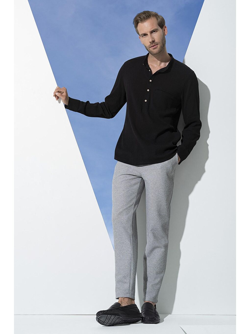 Organik Cepli Hakim Yaka Uzun Kol Siyah Gömlek-1