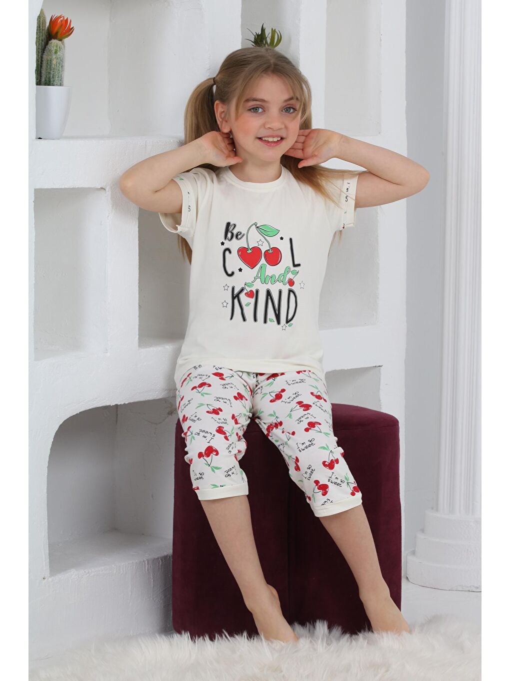 Kapi Kids Ekru Kız Çocuk Kaprili-Kiraz Baskılı Pijama Takımı 3-11 Yaş 6067-68