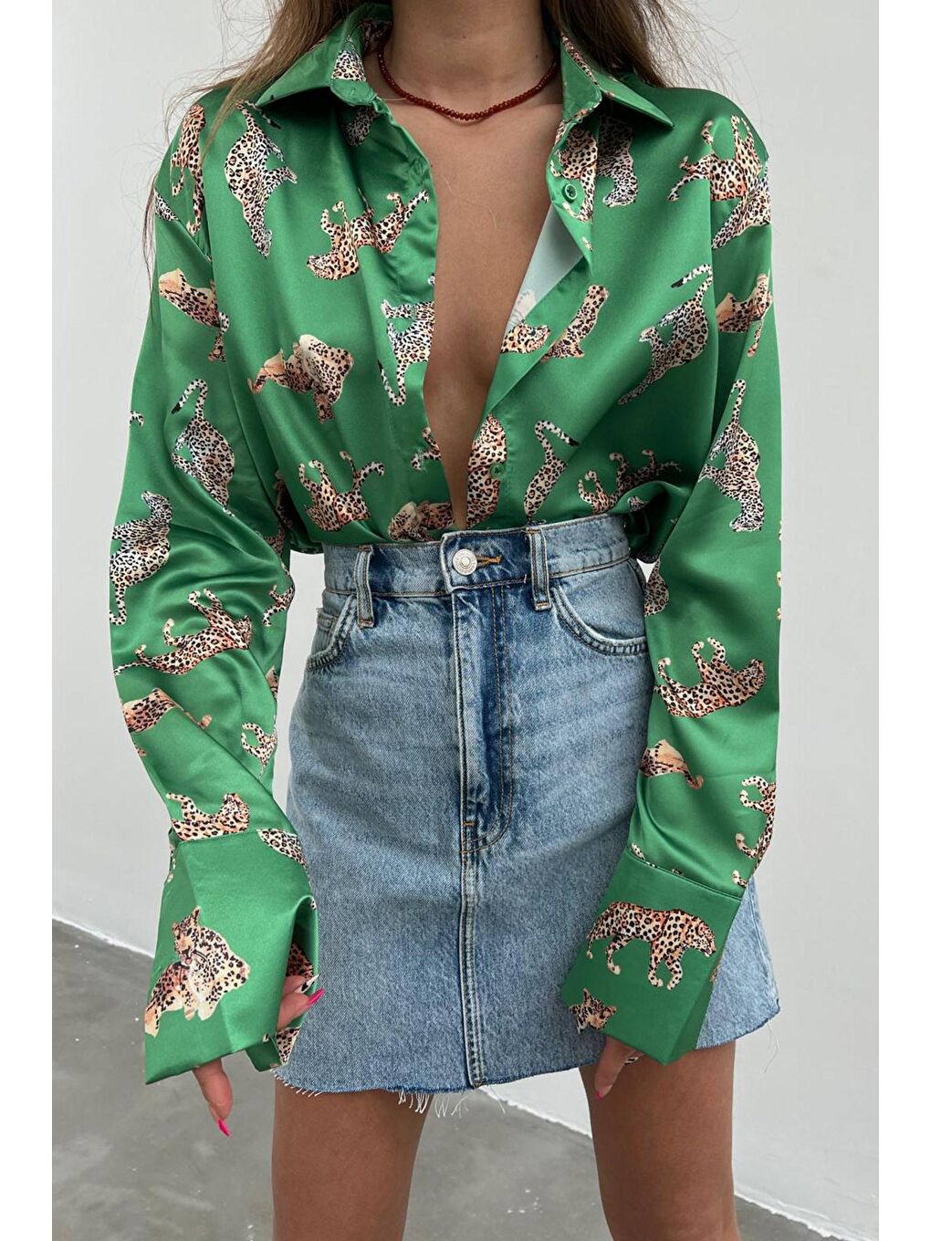 Leoparlı Yeşil Saten Gömlek Mg187-5