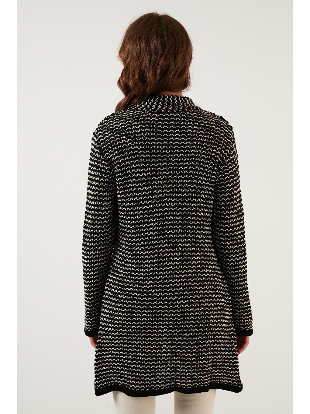 Kahverengi Regular Fit Düğmeli Dik Yaka Örme Hırka 6310012-4