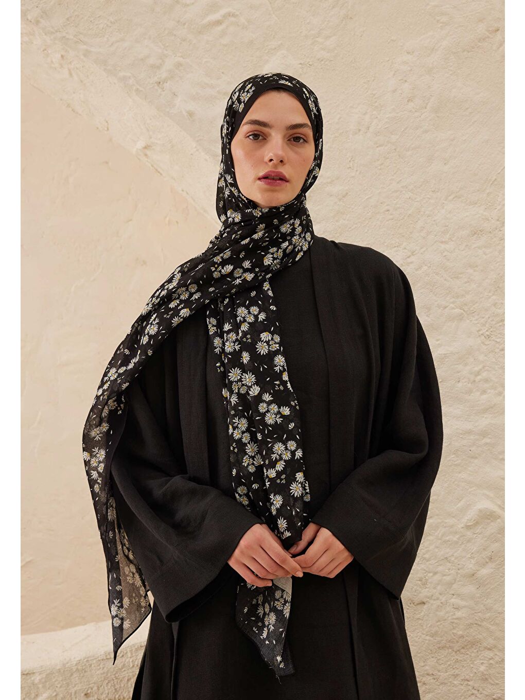 Papatya Desen Rami Şal Siyah-1