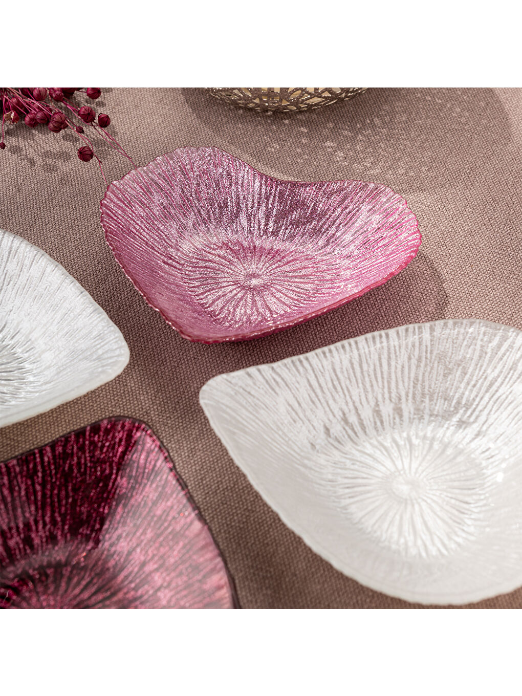 Kırmızı Amore 4 Parça Cam Kase 16 cm-10