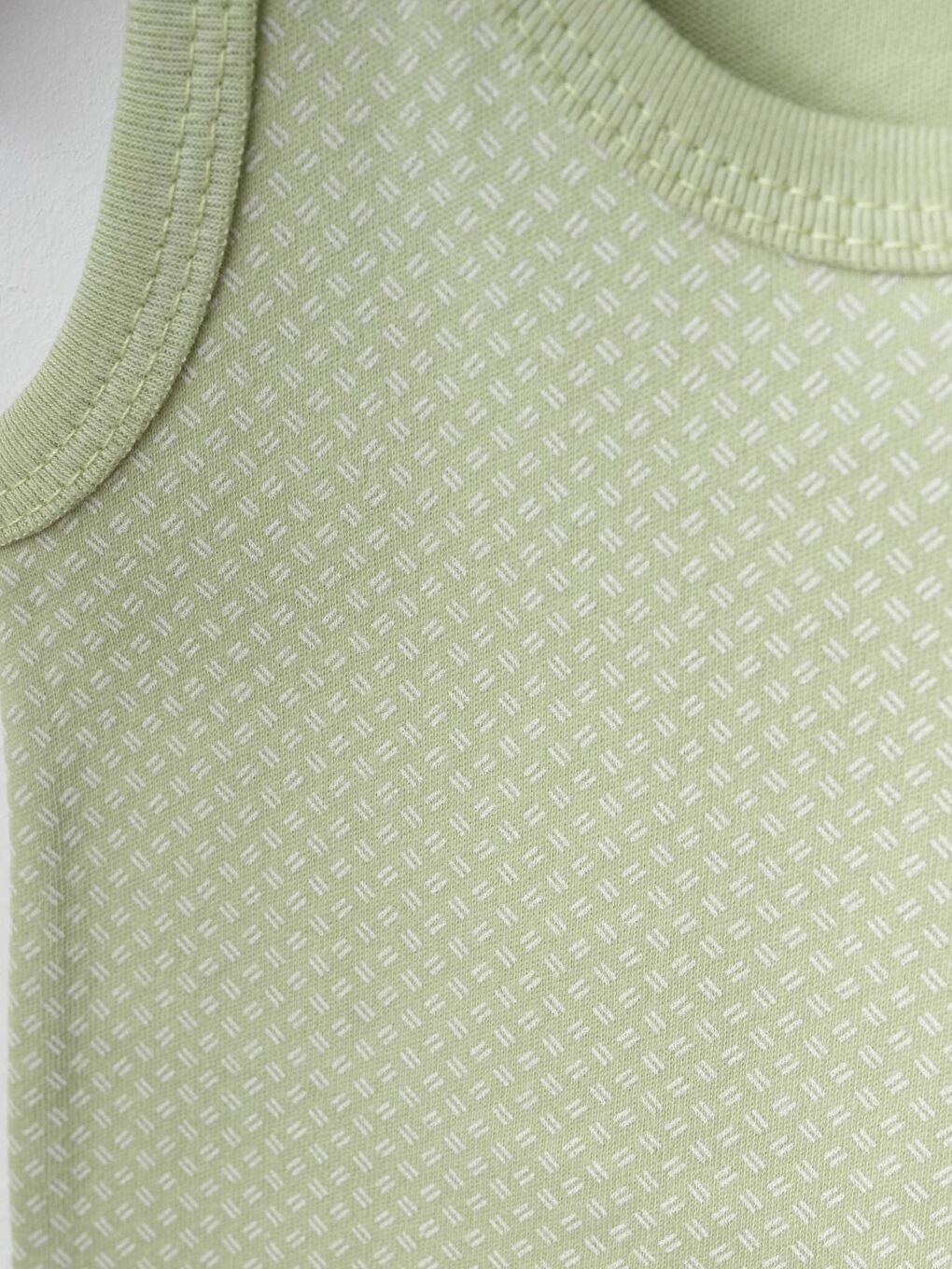 Yeşil Kırık Çizgi Desenli 2'li Askılı Çıtçıtlı Body 9670-2