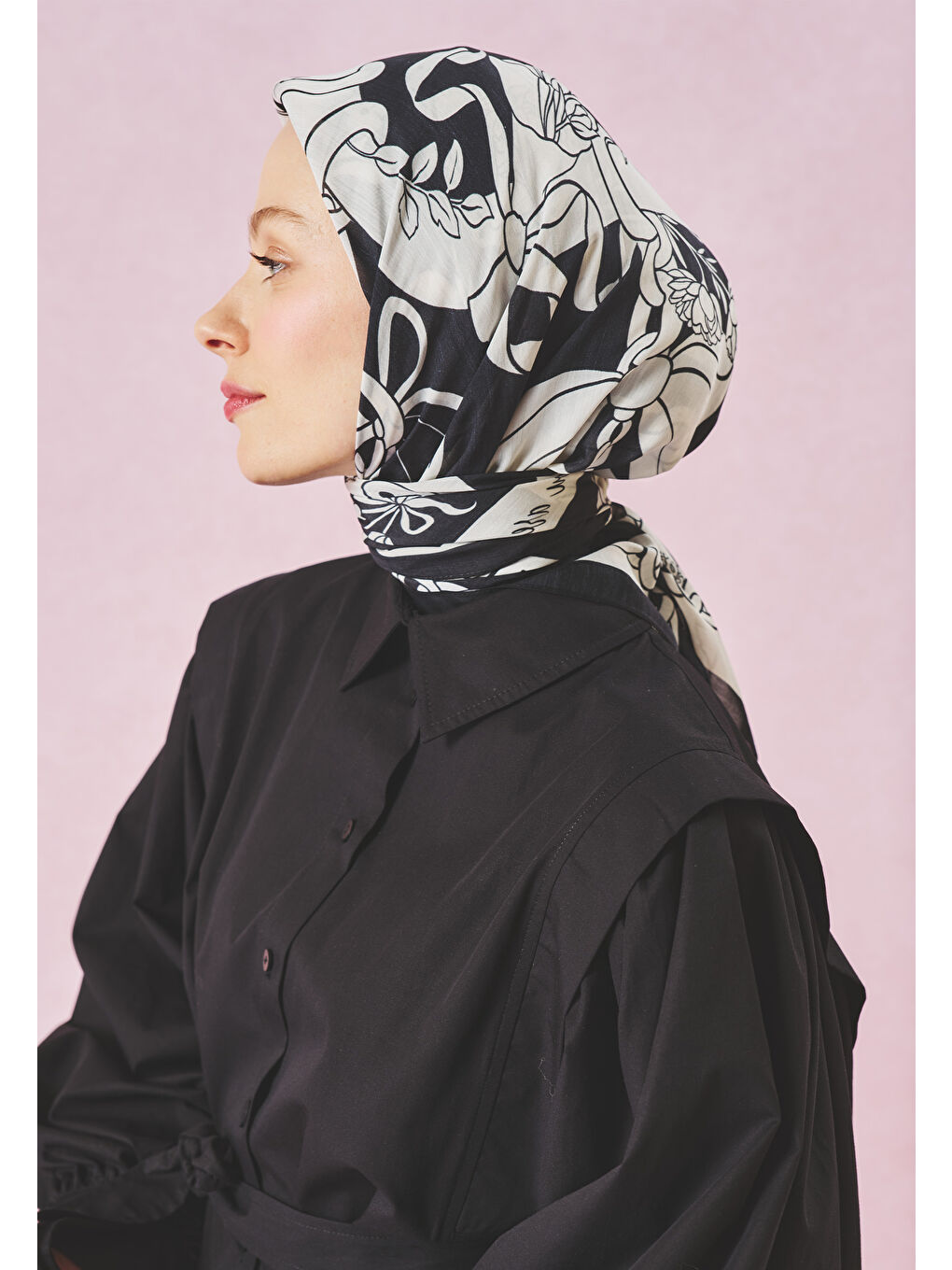 Siyah Black Eternal Love Desen Floş Viskon Eşarp-1