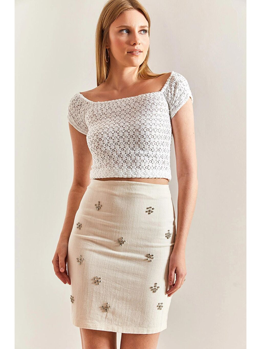 Bej Kadın Taş İşlemeli Gabardin Etek-2