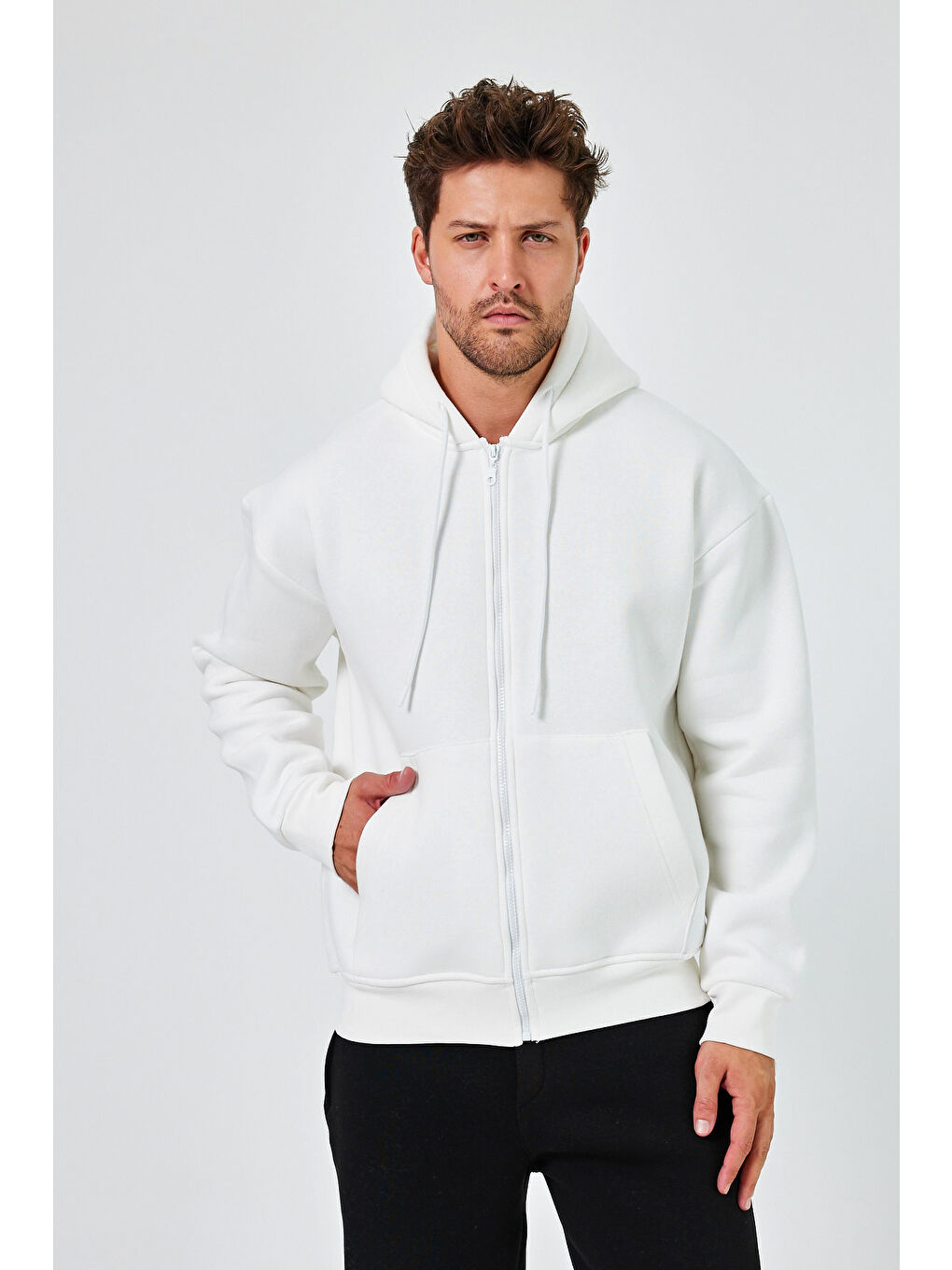 Beyaz Erkek Standart Fit Normal Kesim Içi Polarlı 3 Iplik Kapüşonlu Fermuarlı Sweatshirt Ceket-1