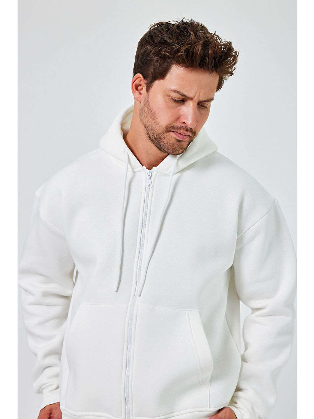 Beyaz Erkek Standart Fit Normal Kesim Içi Polarlı 3 Iplik Kapüşonlu Fermuarlı Sweatshirt Ceket-3