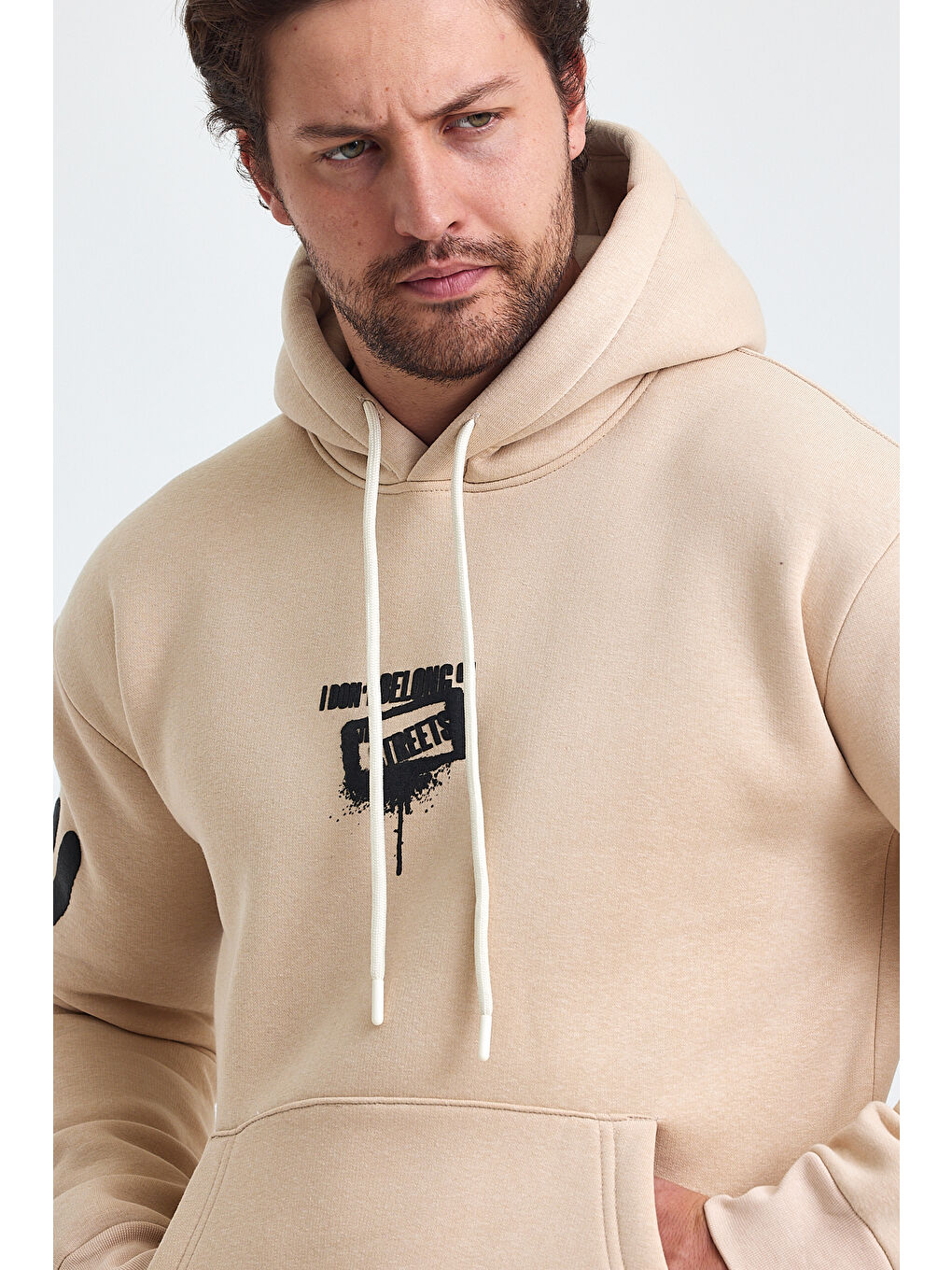 Bej Standart Fit Normal Kesim Içi Polarlı 3 Iplik Kapüşonlu Pamuklu Erkek Hoodie-3