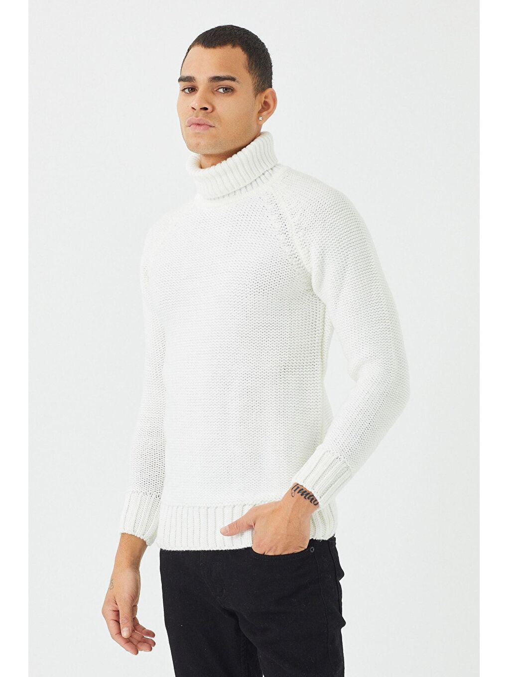 Beyaz Erkek Kalın Balıkçı Yaka Kazak-1