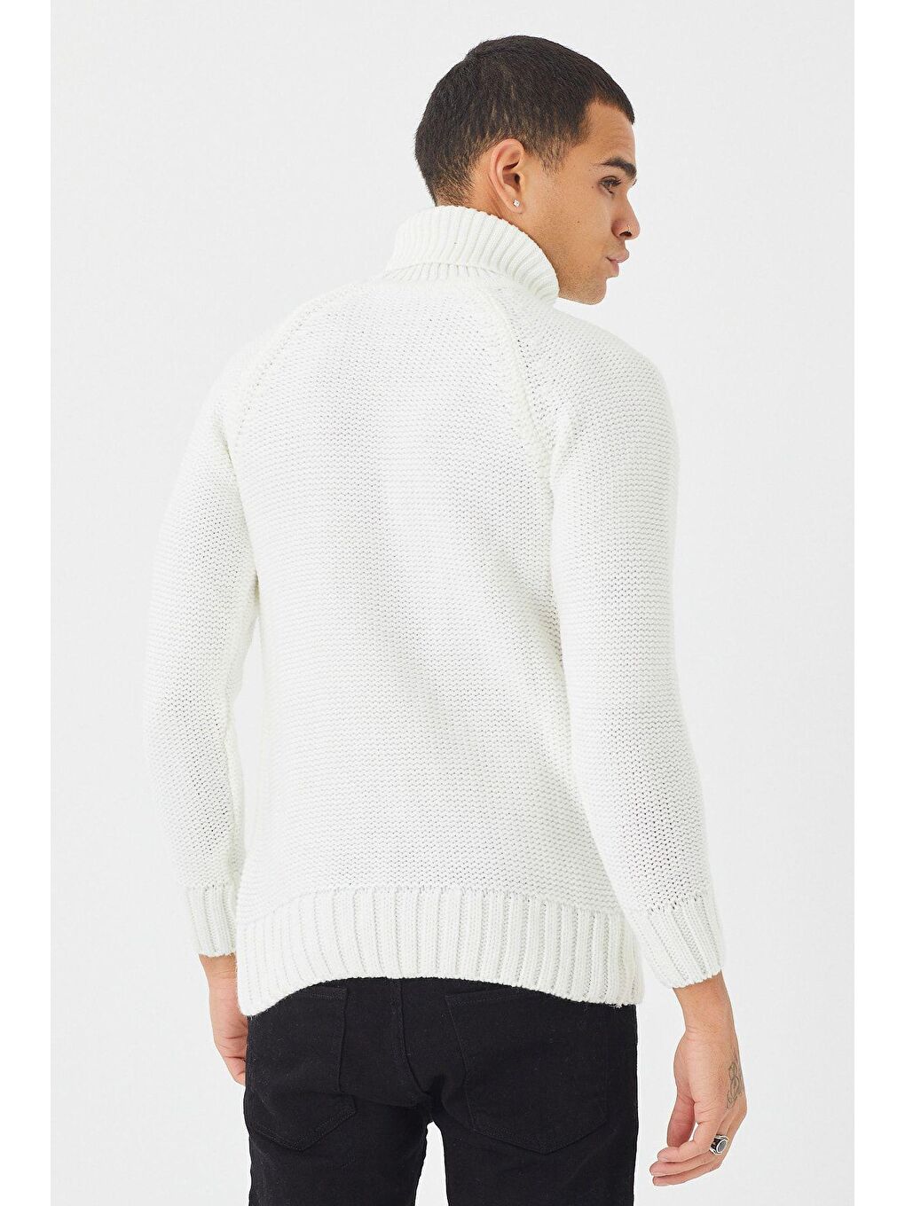 Beyaz Erkek Kalın Balıkçı Yaka Kazak-3