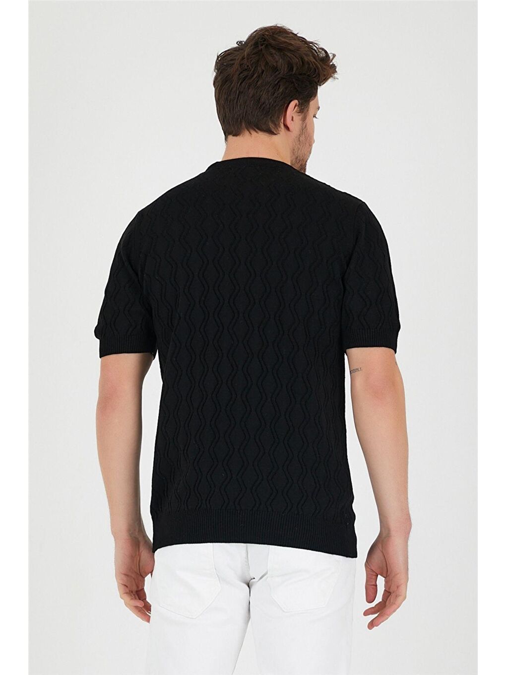Siyah Erkek Yuvarlak Yaka Desenli Örme %100 Pamuk Tişört-3