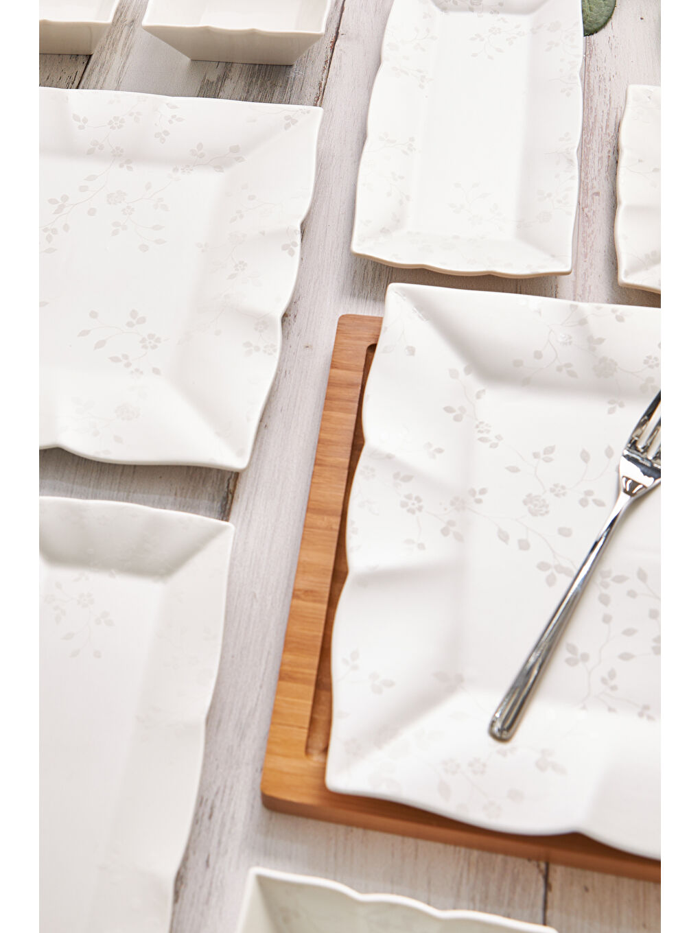 Beyaz Bahar Porselen 32 Parça 6 Kişilik Kahvaltı/Servis Takımı-9