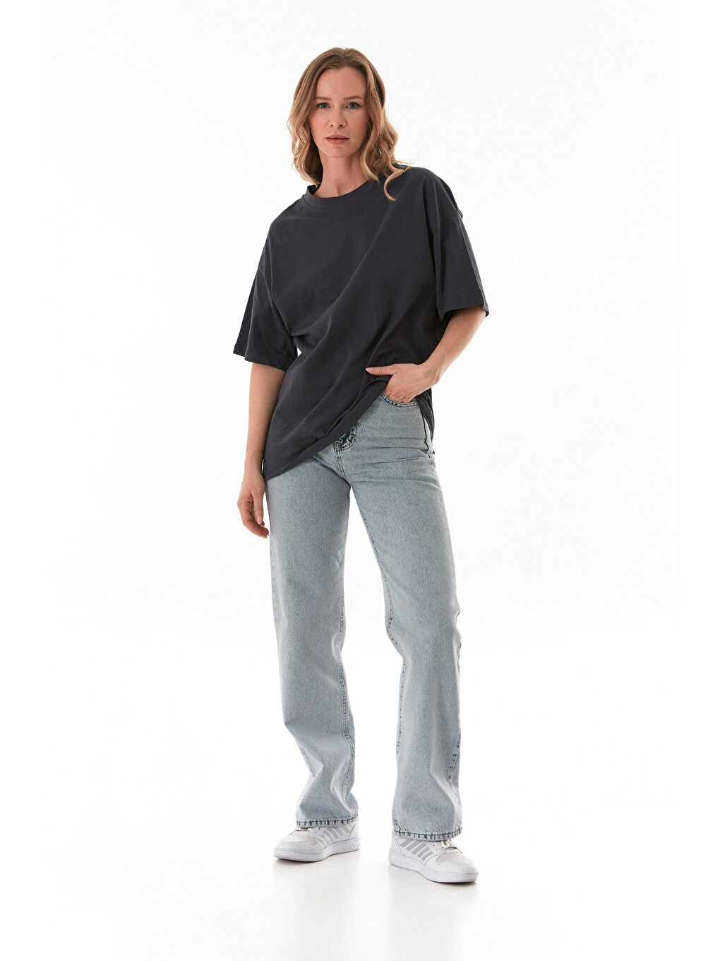 Antrasit Basic Oversize Bisiklet Yaka Tişört-1