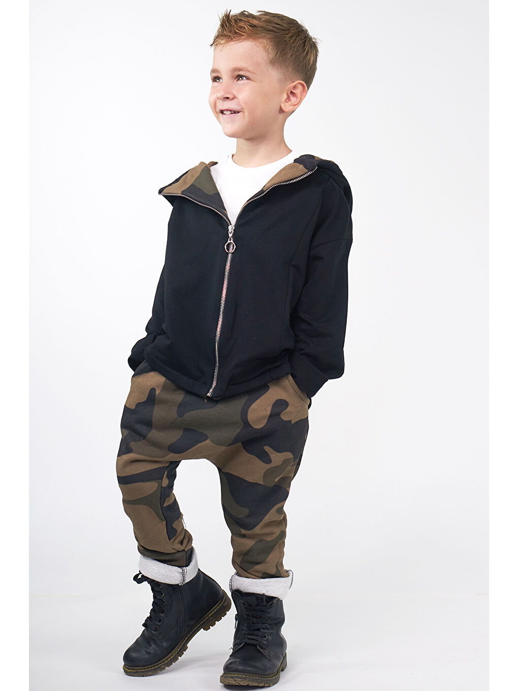 Haki Kamuflaj Desen Harem Pantolon   Haki Siyah Kamuflaj Kapüşonlu Fermuarlı Sweat-2