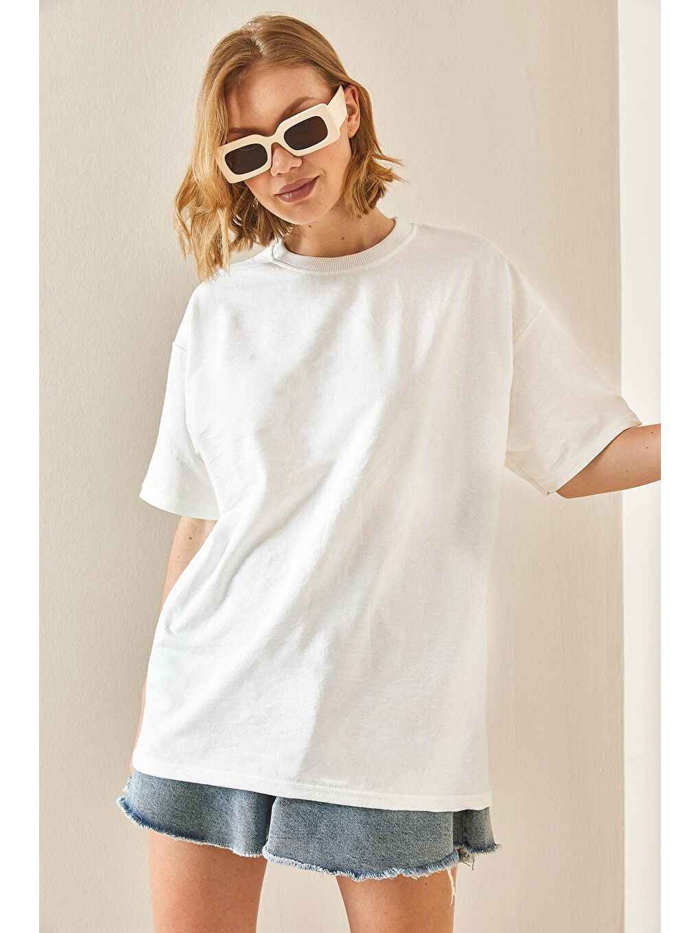 XHAN Beyaz Oversize Basic T-Shirt 3YXK1-47087-01