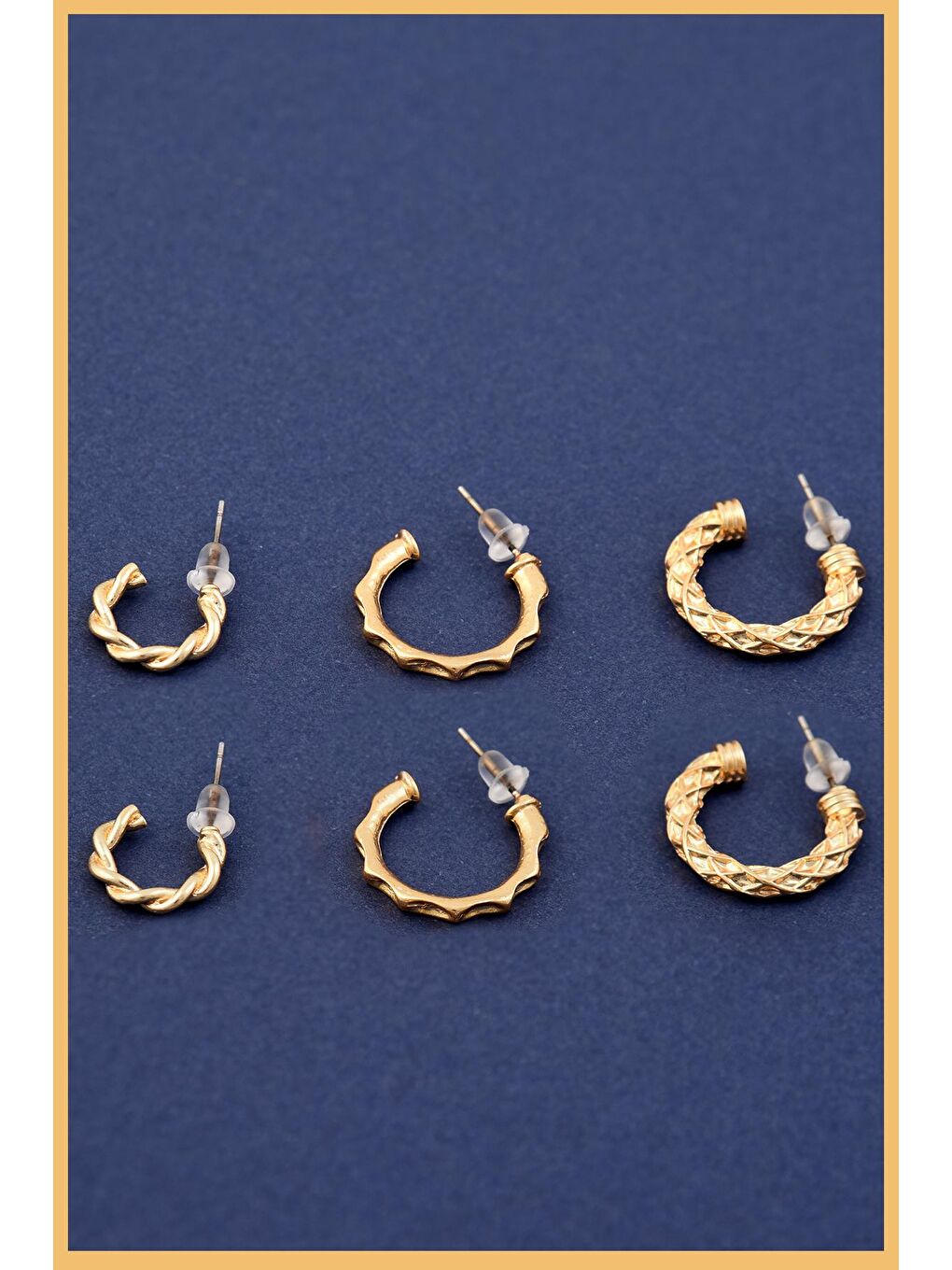 Sarı Kadın Gold 6'lı Çentikli Halka Küpe seti