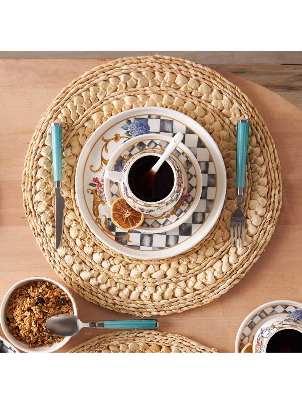 Beyaz Victoria Porselen 32 Parça 6 Kişilik Kahvaltı/Servis Takımı-7