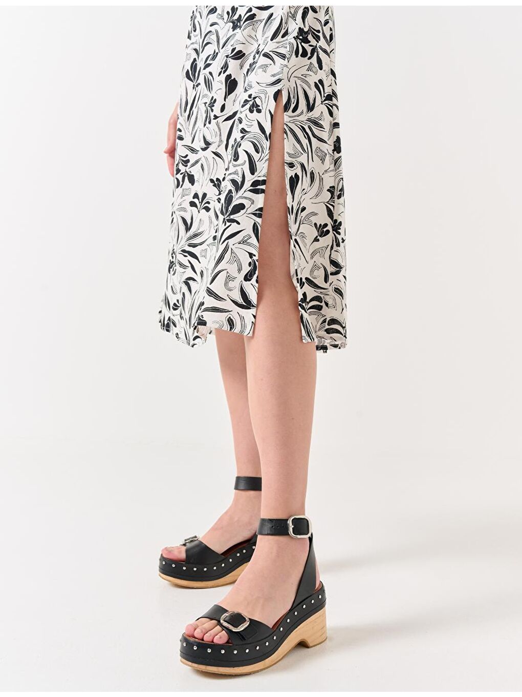 Beyaz Yüksek Bel Yırtmaçlı Keten Midi Etek-2