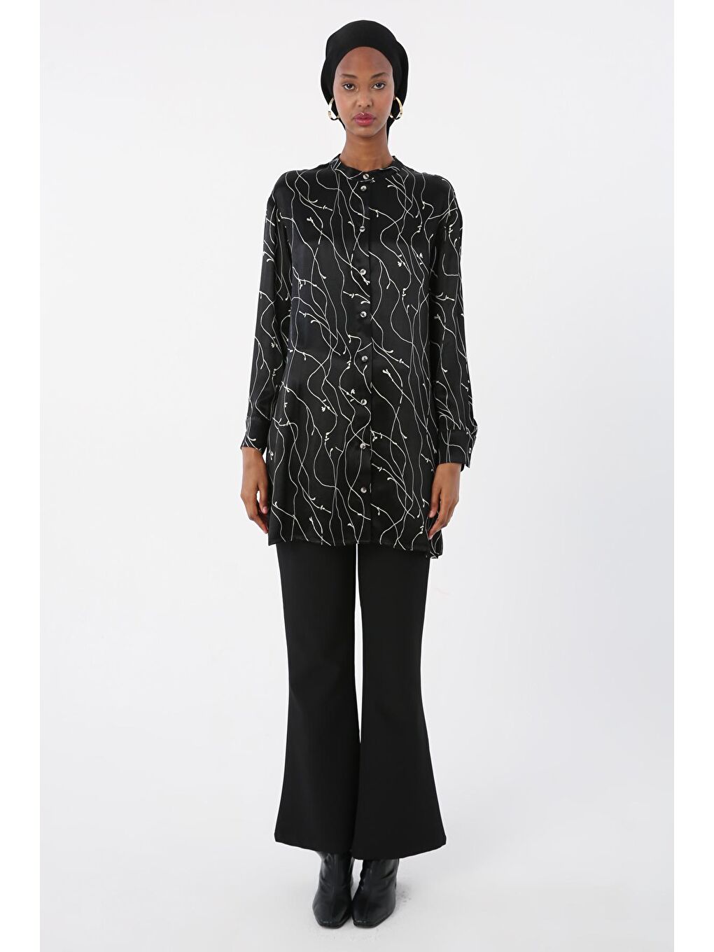 Siyah-Ekru Hakim Yaka Yanları Yırtmaçlı Gömlek Tunik-1