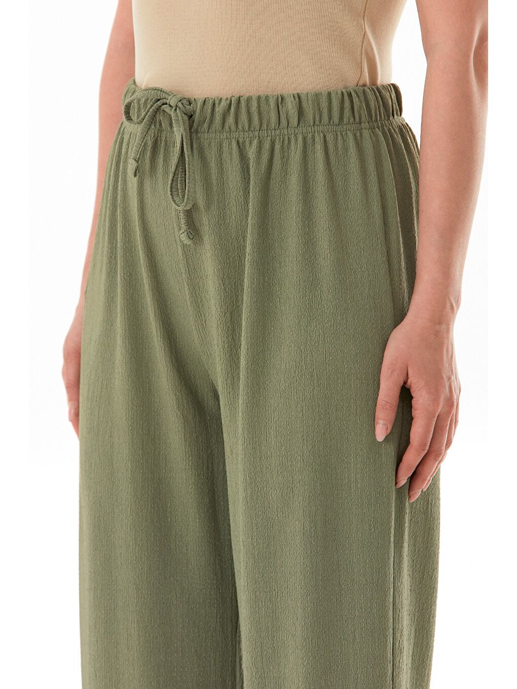 Yeşil Bürümcük Kumaş Beli Bağlamalı Pantolon-4