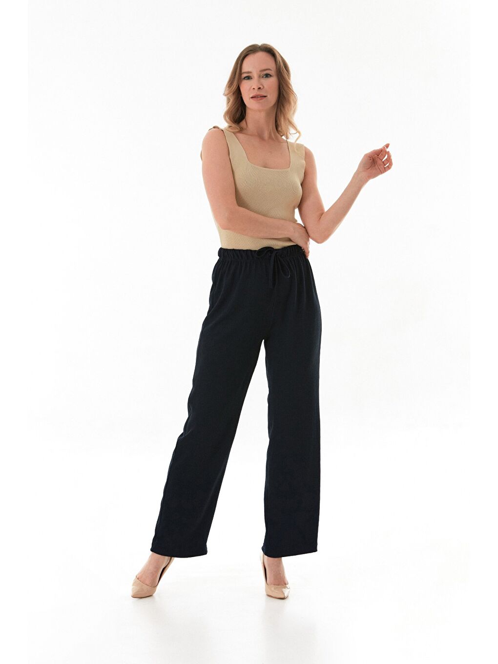 Lacivert Bürümcük Kumaş Beli Bağlamalı Pantolon