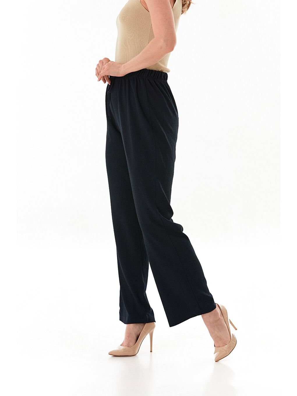 Lacivert Bürümcük Kumaş Beli Bağlamalı Pantolon-2