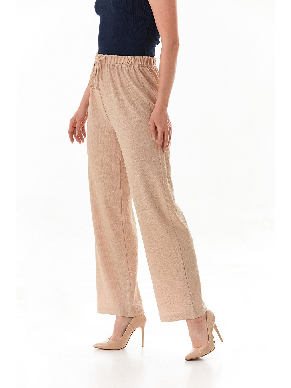 Bej Bürümcük Kumaş Beli Bağlamalı Pantolon-4