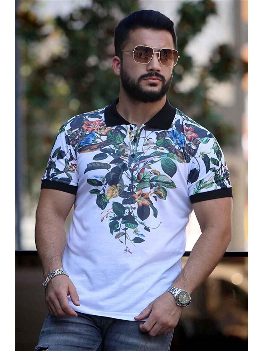 Beyaz Çiçek Detaylı Polo Tişört 2885